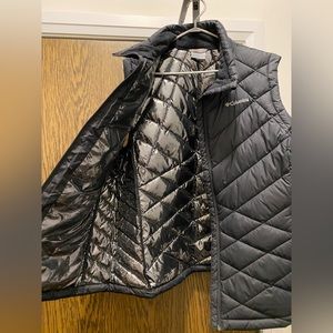 Columbia women’s vest XL